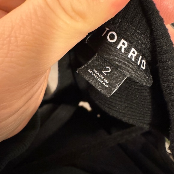 Torrid Ribbed Romper - Picture 3 of 3